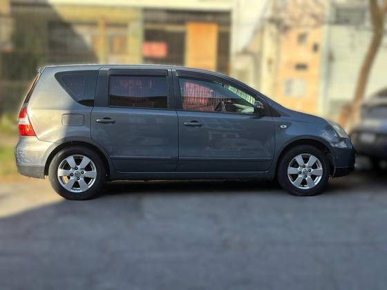 NISSAN LIVINA 1.6 SL 16V FLEX 4P MANUAL NISSAN LIVINA 1.6 SL 16V FLEX 4P MANUAL